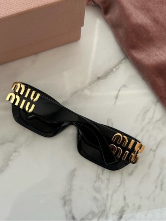?✨✨? Miu Miu Sunglasses Miu Row Logo Cat Eye Sunglasses - Black, Gold main image 9